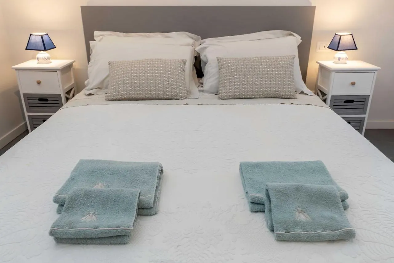 Giordani 23 B&B Naples 0*,  Italy