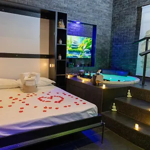 Bed & Breakfast Lungomare &, Naples